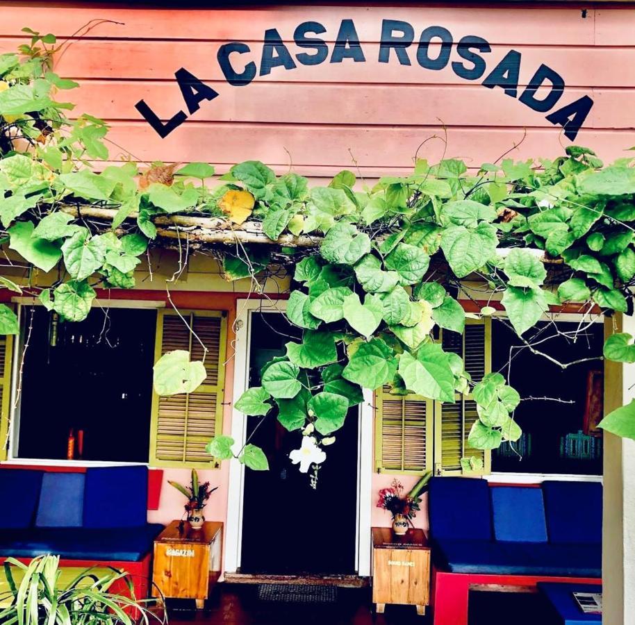 Hotel La Casa Rosada Livingston Ngoại thất bức ảnh
